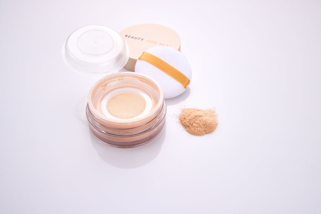Hydra-Set Translucent Finishing + Brightening Powder